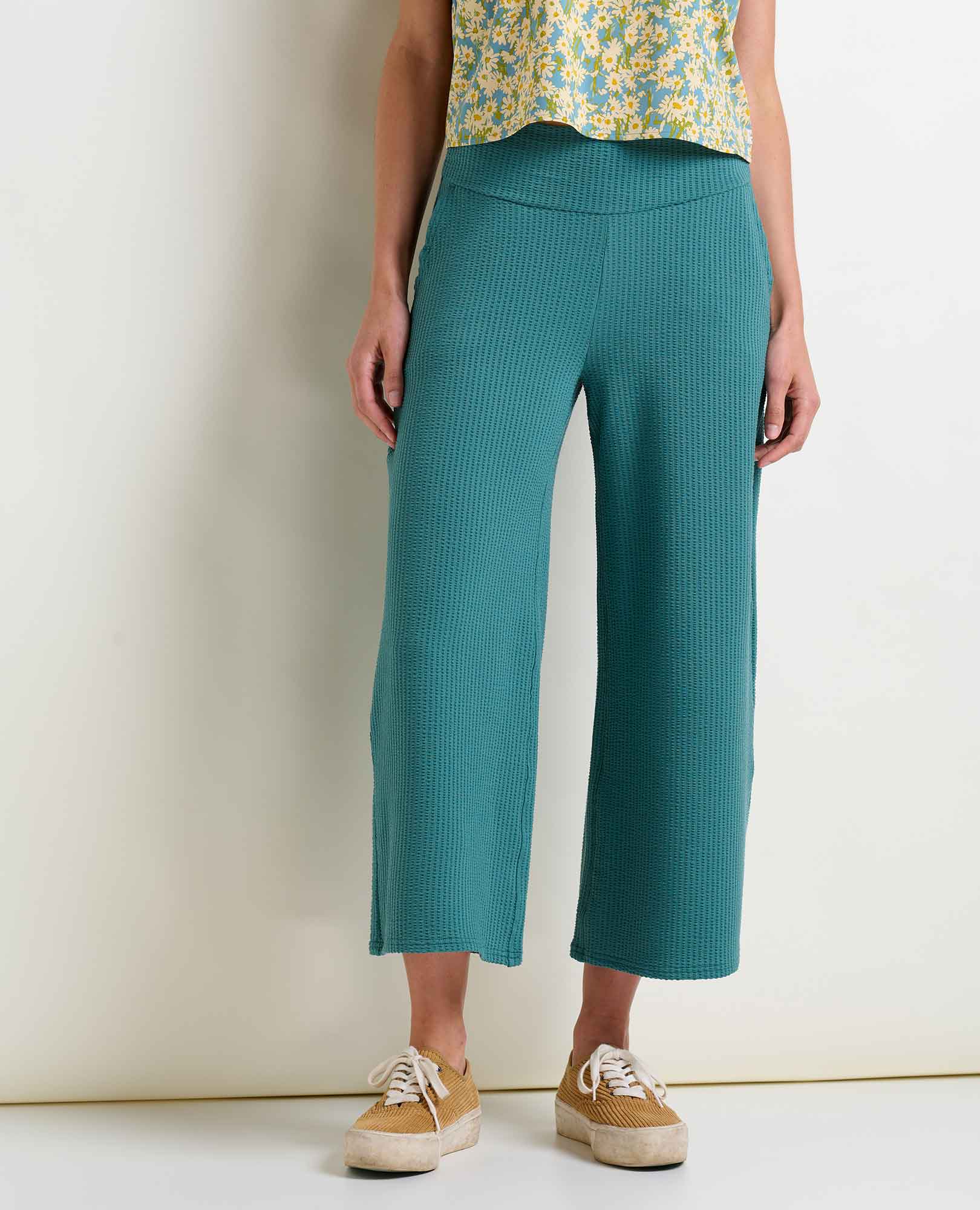 Chaka Wide Leg Crop Pant