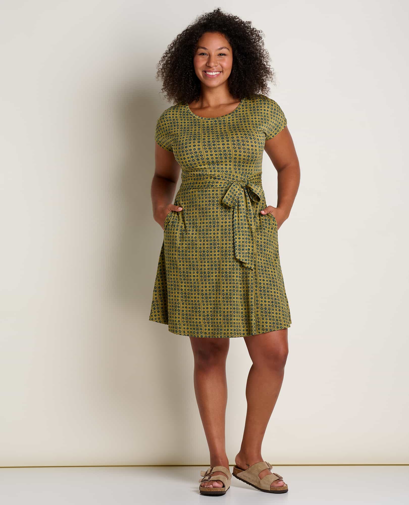 Cue Wrap Short Sleeve Dress - Image 3