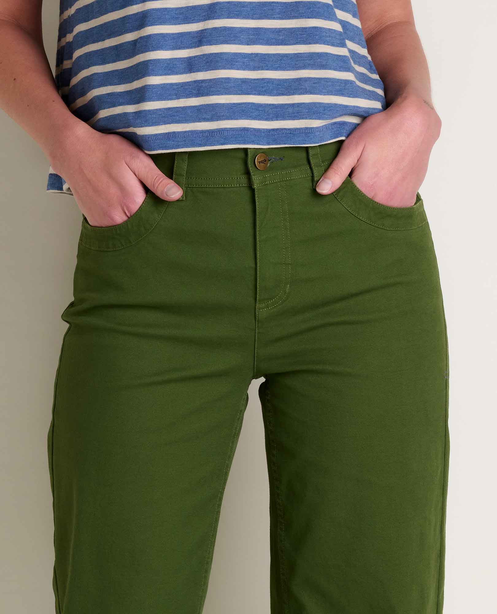 Earthworks Wide Leg Crop Pant - Image 3