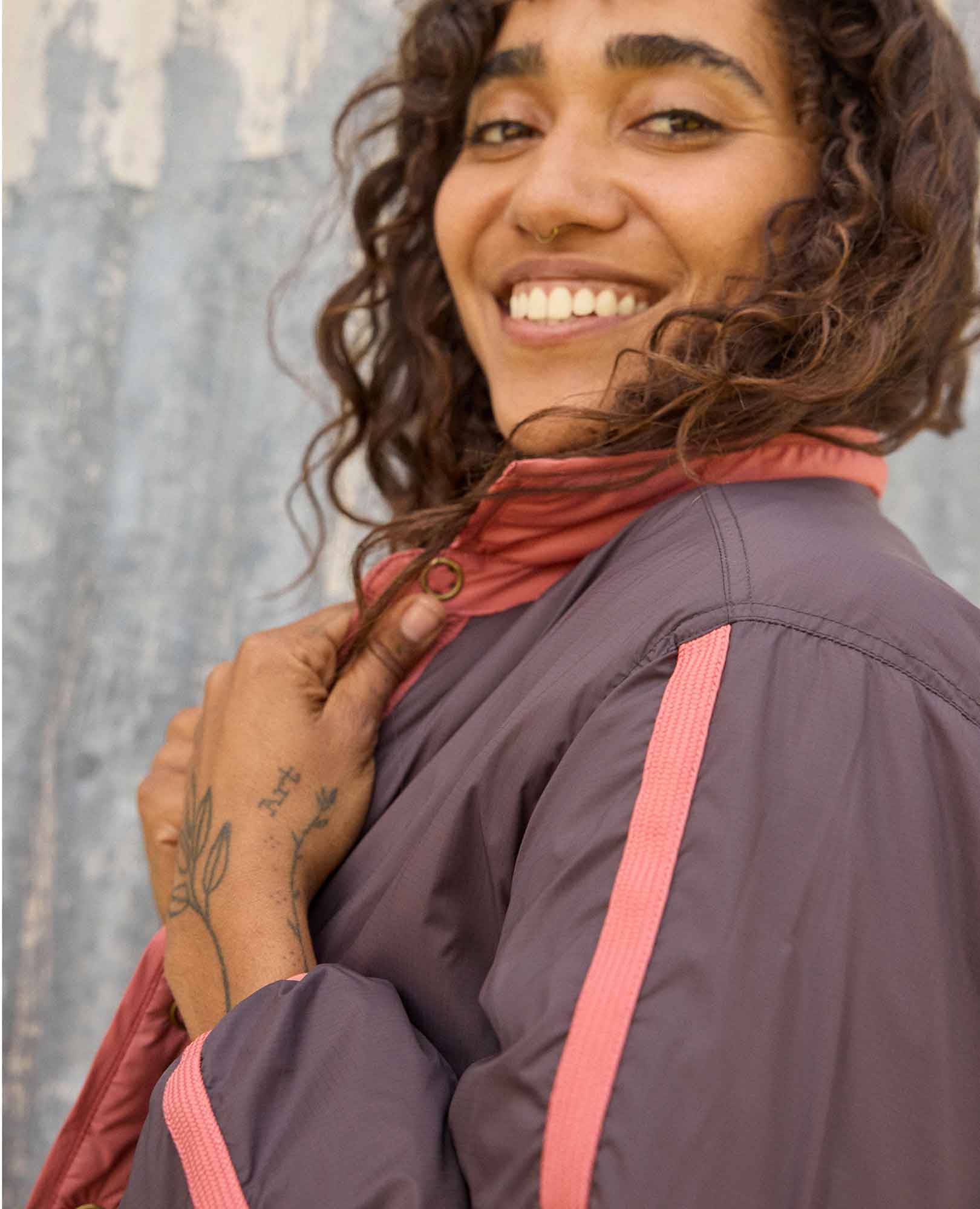 Women's Roame Reversible Jacket - Image 7