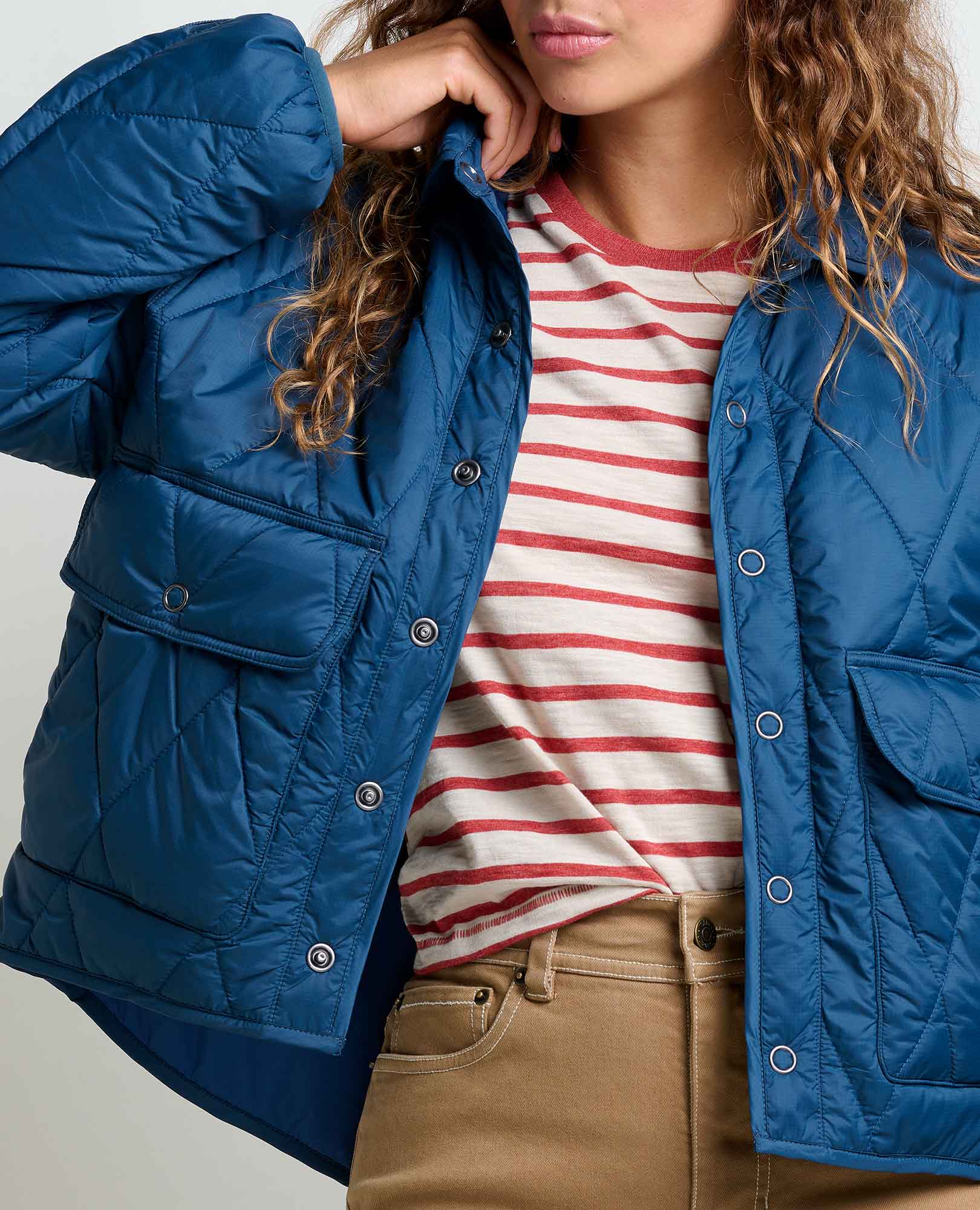 Women's Roame Reversible Jacket - Image 4